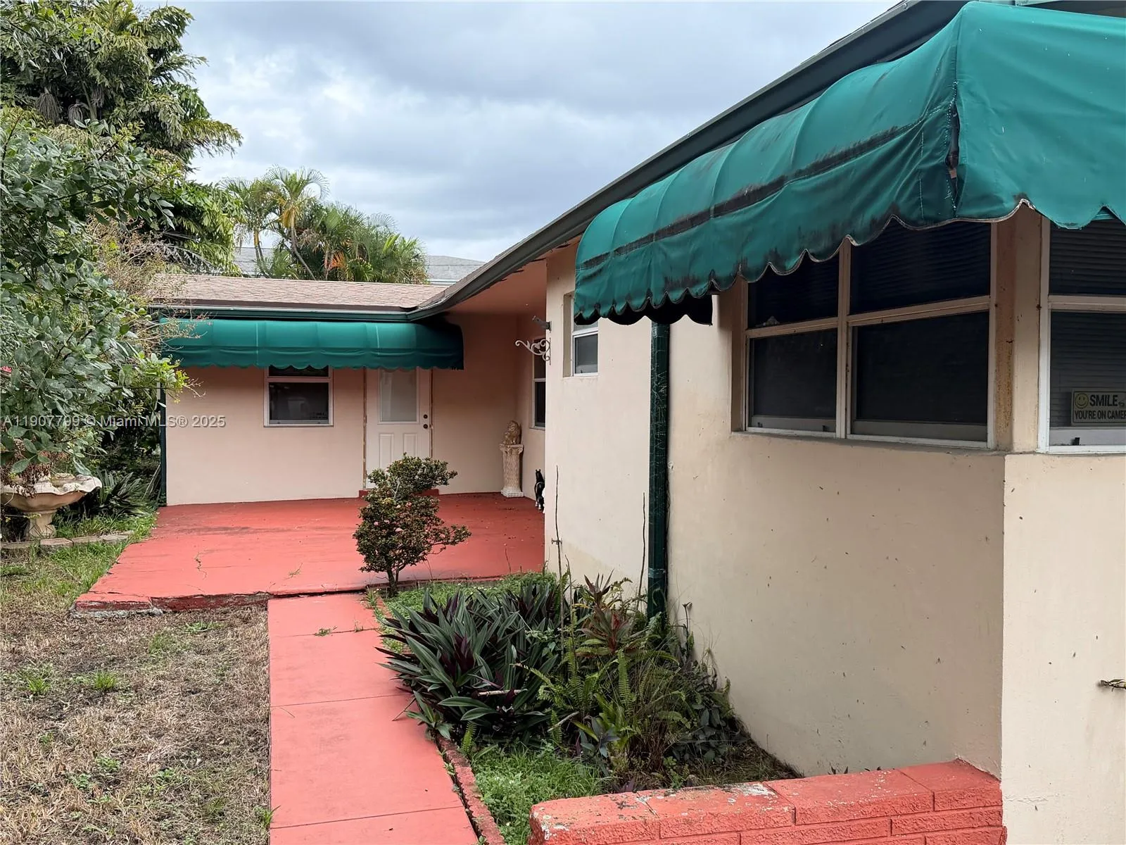 1411 Grant St, Hollywood, Florida 33020, Hollywood, Florida 33020, ,Residential Income,For Sale,1411 Grant St, Hollywood, Florida 33020,A11907799