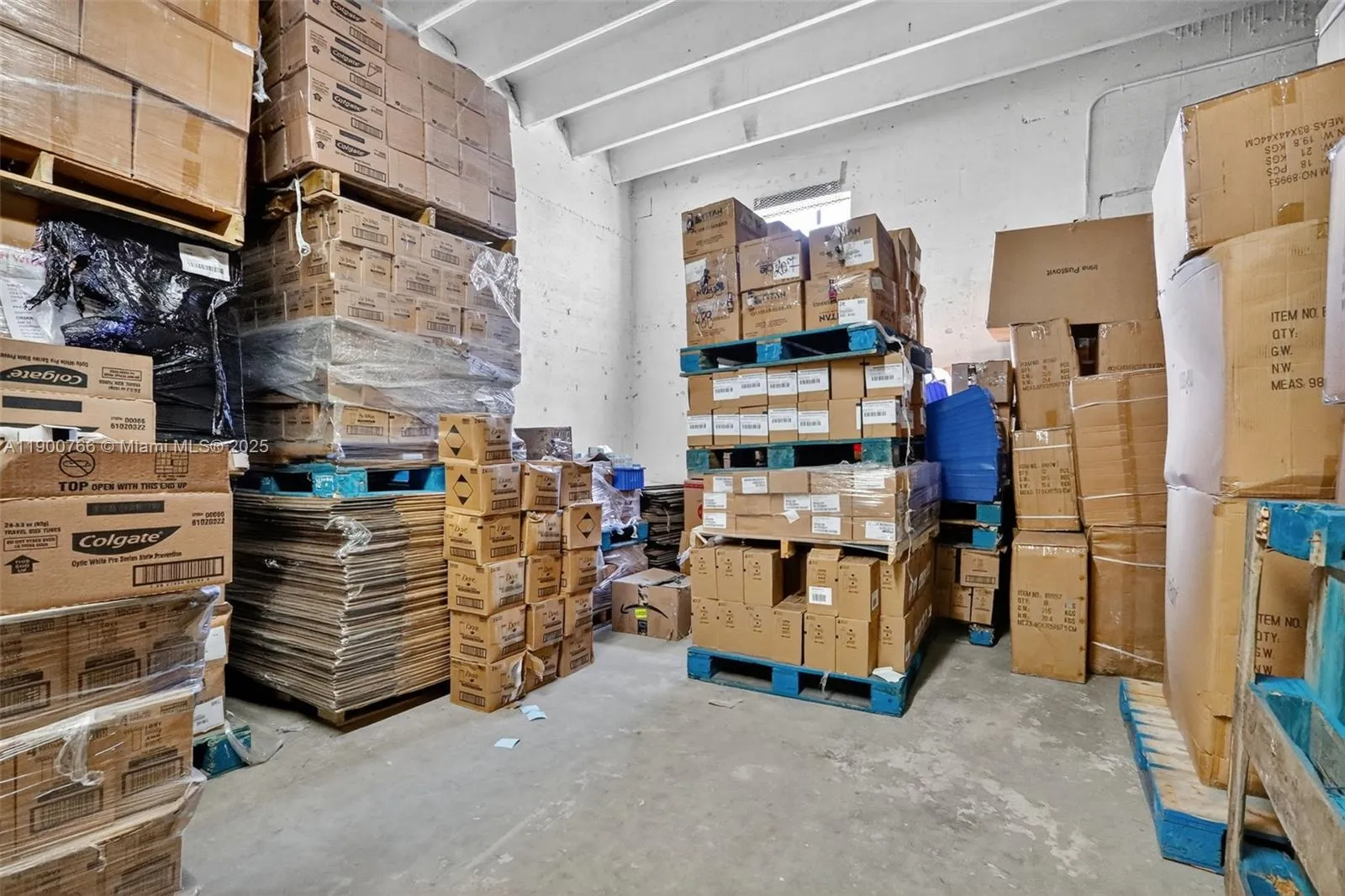 115 Ne 5th St 115, Hallandale Beach, Florida 33009, Hallandale Beach, Florida 33009, ,Commercial Sale,For Sale,115 Ne 5th St 115, Hallandale Beach, Florida 33009,A11900766