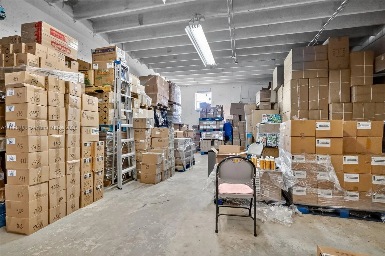 115 Ne 5th St 115, Hallandale Beach, Florida 33009, Hallandale Beach, Florida 33009, ,Commercial Sale,For Sale,115 Ne 5th St 115, Hallandale Beach, Florida 33009,A11900766