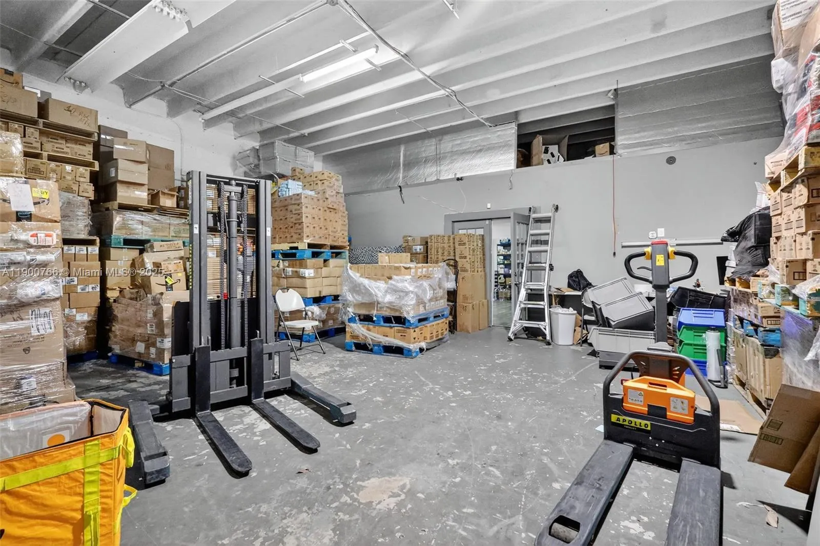 115 Ne 5th St 115, Hallandale Beach, Florida 33009, Hallandale Beach, Florida 33009, ,Commercial Sale,For Sale,115 Ne 5th St 115, Hallandale Beach, Florida 33009,A11900766