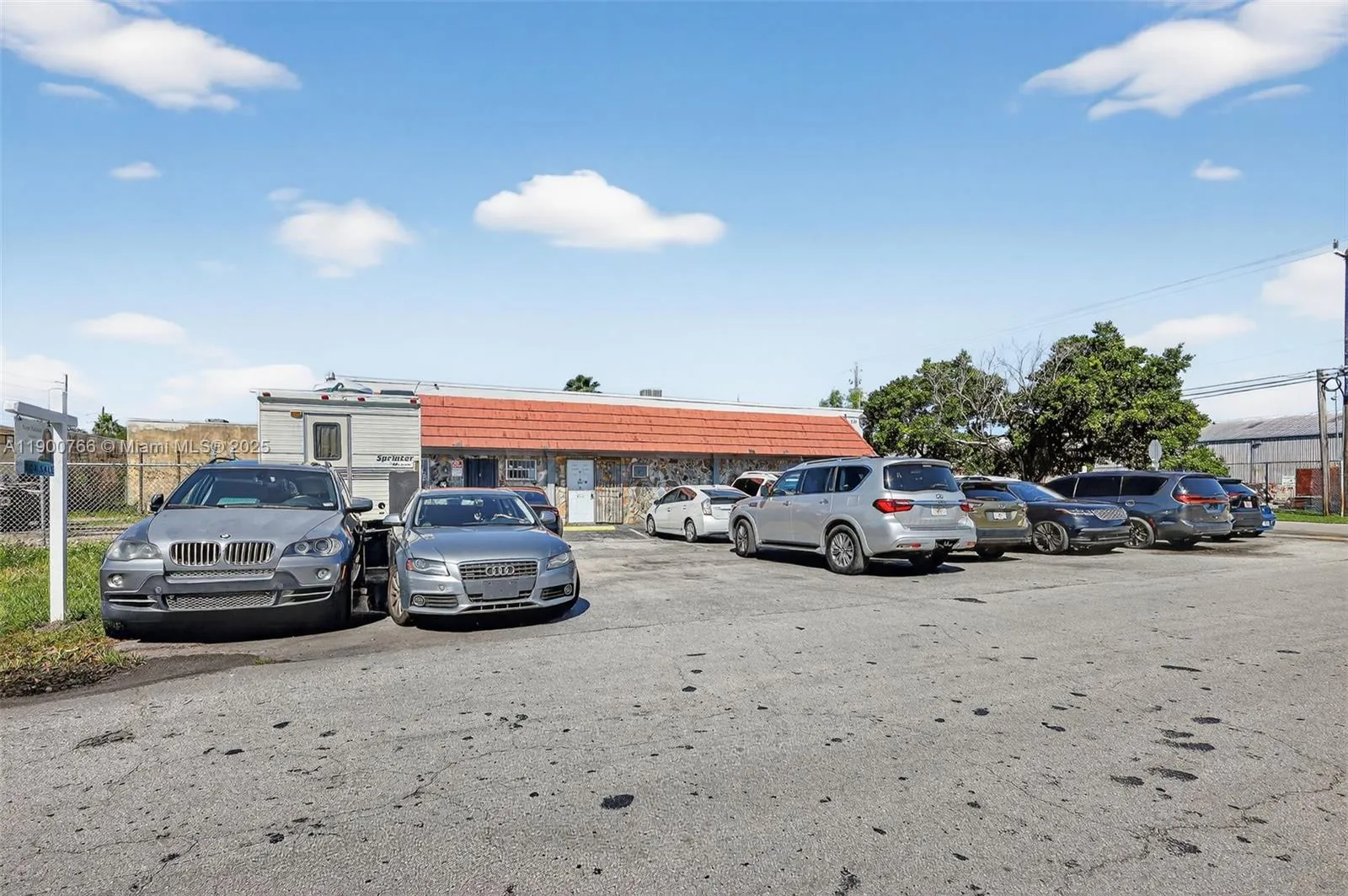 115 Ne 5th St 115, Hallandale Beach, Florida 33009, Hallandale Beach, Florida 33009, ,Commercial Sale,For Sale,115 Ne 5th St 115, Hallandale Beach, Florida 33009,A11900766