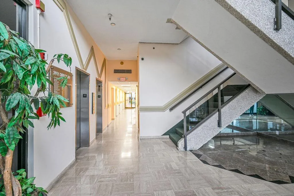 2691 E Oakland Park Blvd 304, Fort Lauderdale, Flo, Fort Lauderdale, Florida 33306, ,Commercial Lease,For Rent,2691 E Oakland Park Blvd 304, Fort Lauderdale, Flo,A11907987