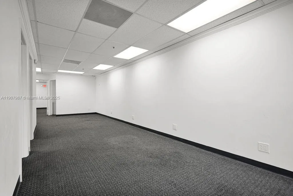 2691 E Oakland Park Blvd 304, Fort Lauderdale, Flo, Fort Lauderdale, Florida 33306, ,Commercial Lease,For Rent,2691 E Oakland Park Blvd 304, Fort Lauderdale, Flo,A11907987