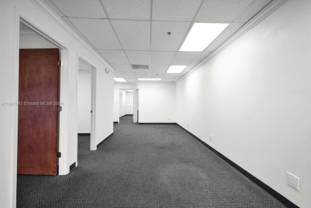 2691 E Oakland Park Blvd 304, Fort Lauderdale, Flo, Fort Lauderdale, Florida 33306, ,Commercial Lease,For Rent,2691 E Oakland Park Blvd 304, Fort Lauderdale, Flo,A11907987