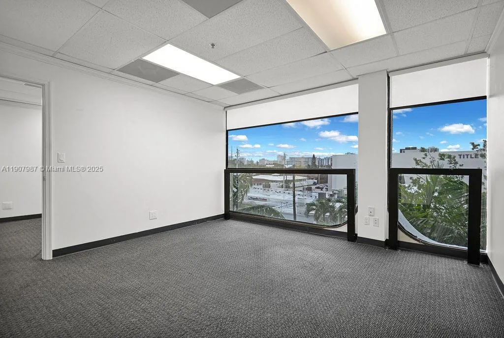 2691 E Oakland Park Blvd 304, Fort Lauderdale, Flo, Fort Lauderdale, Florida 33306, ,Commercial Lease,For Rent,2691 E Oakland Park Blvd 304, Fort Lauderdale, Flo,A11907987