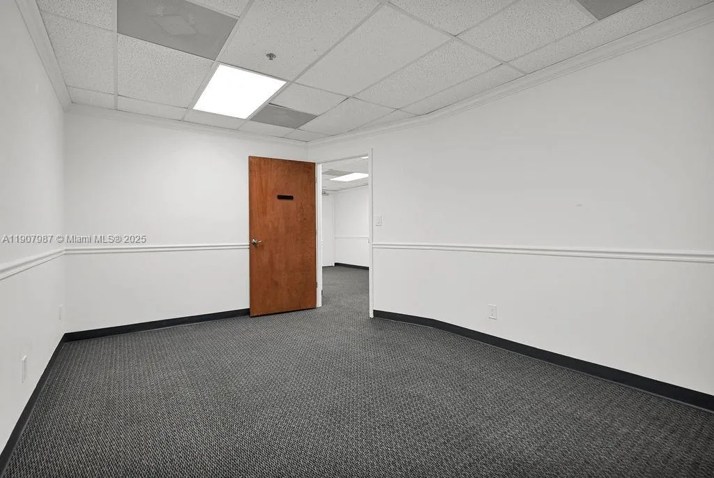 2691 E Oakland Park Blvd 304, Fort Lauderdale, Flo, Fort Lauderdale, Florida 33306, ,Commercial Lease,For Rent,2691 E Oakland Park Blvd 304, Fort Lauderdale, Flo,A11907987