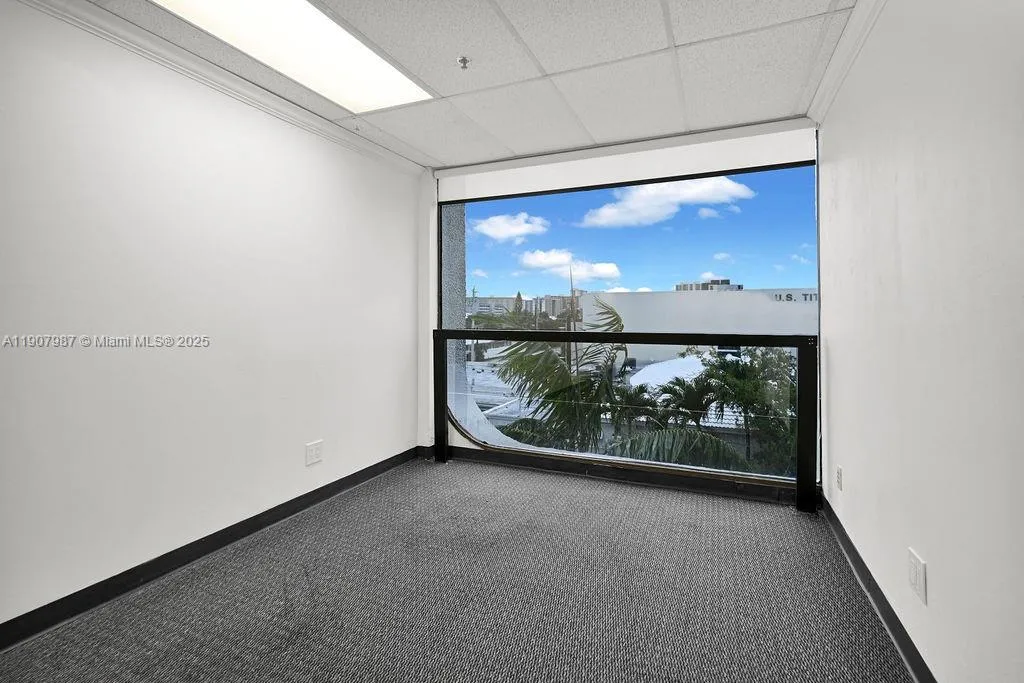 2691 E Oakland Park Blvd 304, Fort Lauderdale, Flo, Fort Lauderdale, Florida 33306, ,Commercial Lease,For Rent,2691 E Oakland Park Blvd 304, Fort Lauderdale, Flo,A11907987