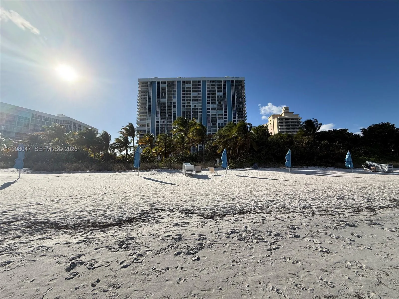 881 Ocean Dr 22e, Key Biscayne, Florida 33149, Key Biscayne, Florida 33149, 3 Bedrooms Bedrooms, ,2 BathroomsBathrooms,Residential Lease,For Rent,881 Ocean Dr 22e, Key Biscayne, Florida 33149,A11908047