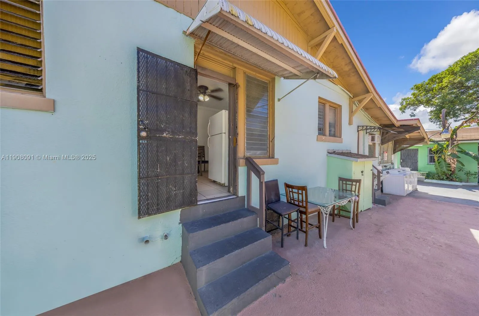 1334 Sw 4th St, Miami, Florida 33135, Miami, Florida 33135, ,Residential Income,For Sale,1334 Sw 4th St, Miami, Florida 33135,A11908091