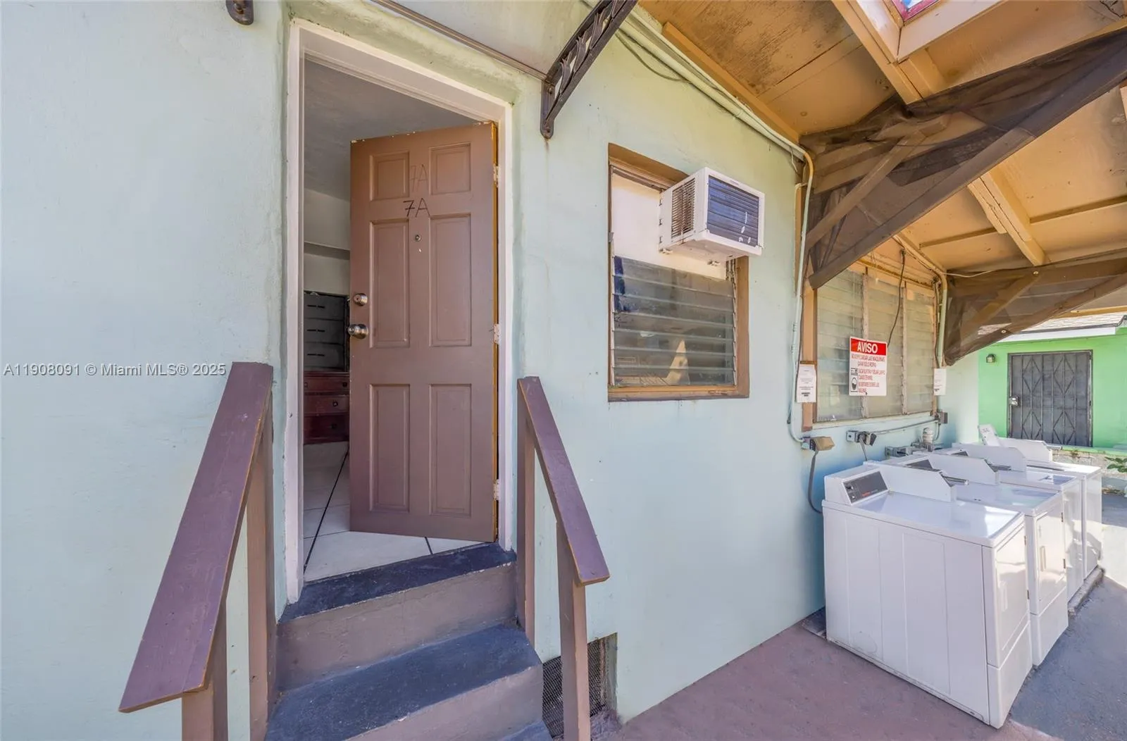 1334 Sw 4th St, Miami, Florida 33135, Miami, Florida 33135, ,Residential Income,For Sale,1334 Sw 4th St, Miami, Florida 33135,A11908091