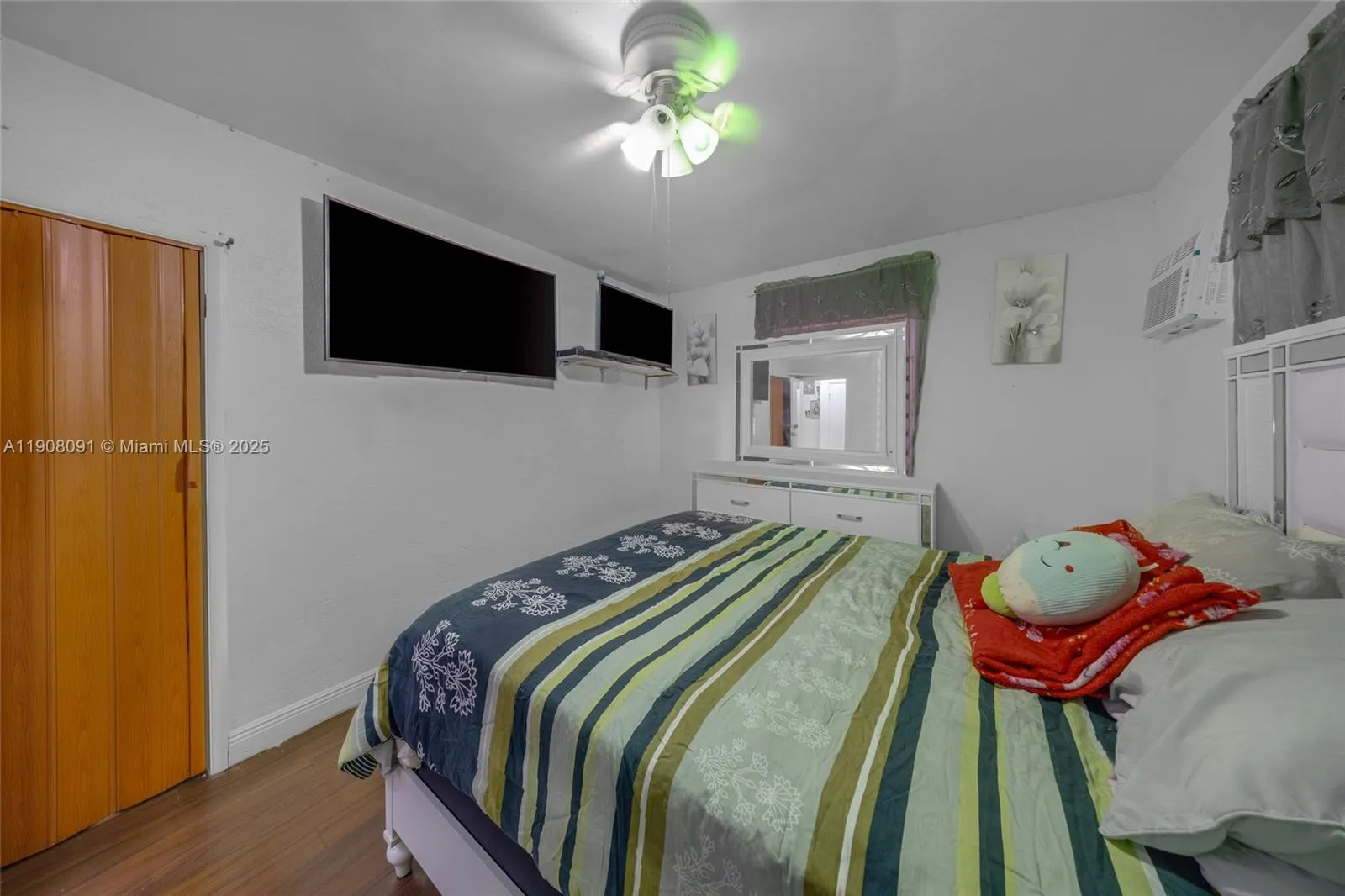 1334 Sw 4th St, Miami, Florida 33135, Miami, Florida 33135, ,Residential Income,For Sale,1334 Sw 4th St, Miami, Florida 33135,A11908091