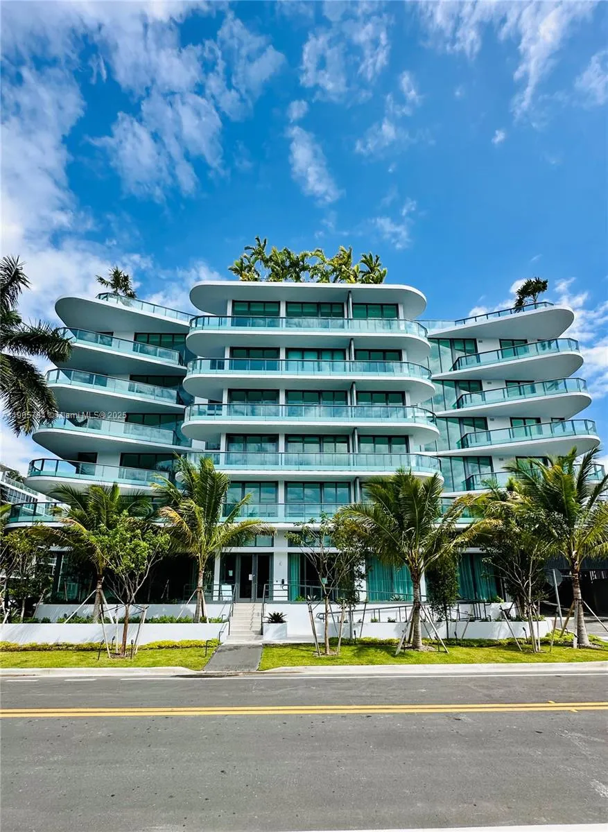 9901 Bay Harbor 505, Bay Harbor Islands, Florida 3, Bay Harbor Islands, Florida 33154, 2 Bedrooms Bedrooms, ,2 BathroomsBathrooms,Residential Lease,For Rent,9901 Bay Harbor 505, Bay Harbor Islands, Florida 3,A11905784