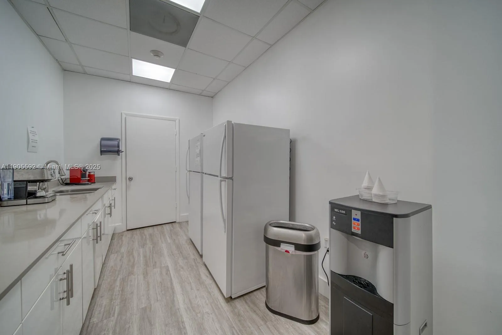 7500 Nw 52nd St, Miami, Florida 33166, Miami, Florida 33166, ,Commercial Lease,For Rent,7500 Nw 52nd St, Miami, Florida 33166,A11905592