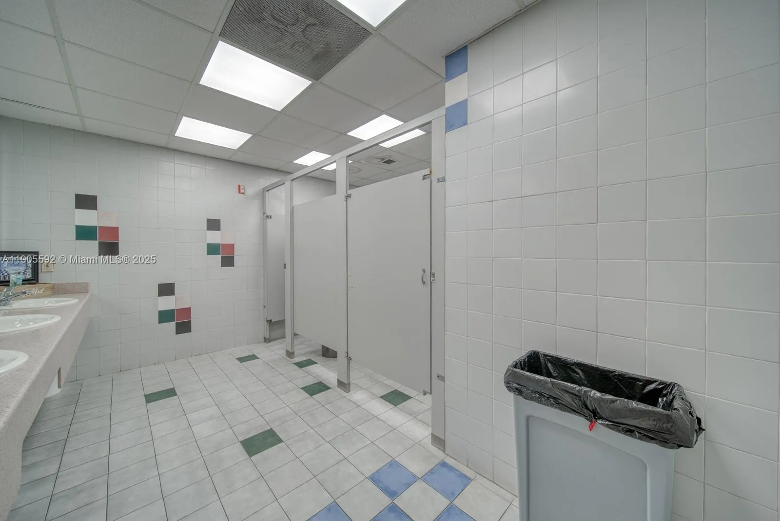 7500 Nw 52nd St, Miami, Florida 33166, Miami, Florida 33166, ,Commercial Lease,For Rent,7500 Nw 52nd St, Miami, Florida 33166,A11905592