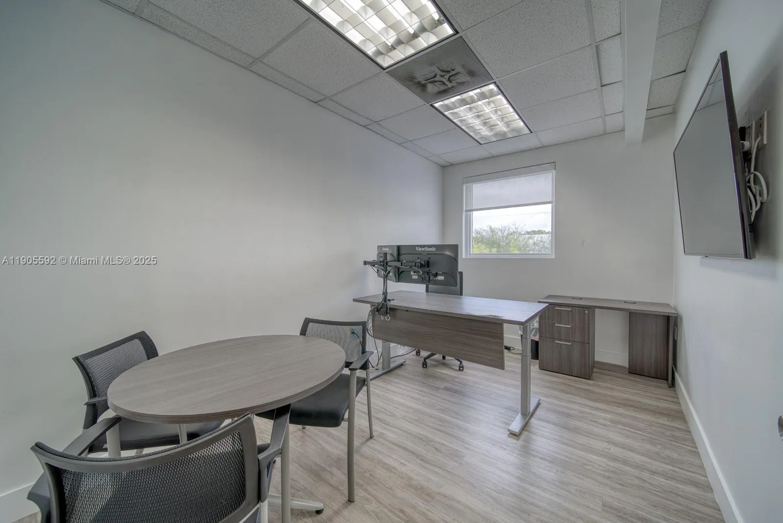 7500 Nw 52nd St, Miami, Florida 33166, Miami, Florida 33166, ,Commercial Lease,For Rent,7500 Nw 52nd St, Miami, Florida 33166,A11905592