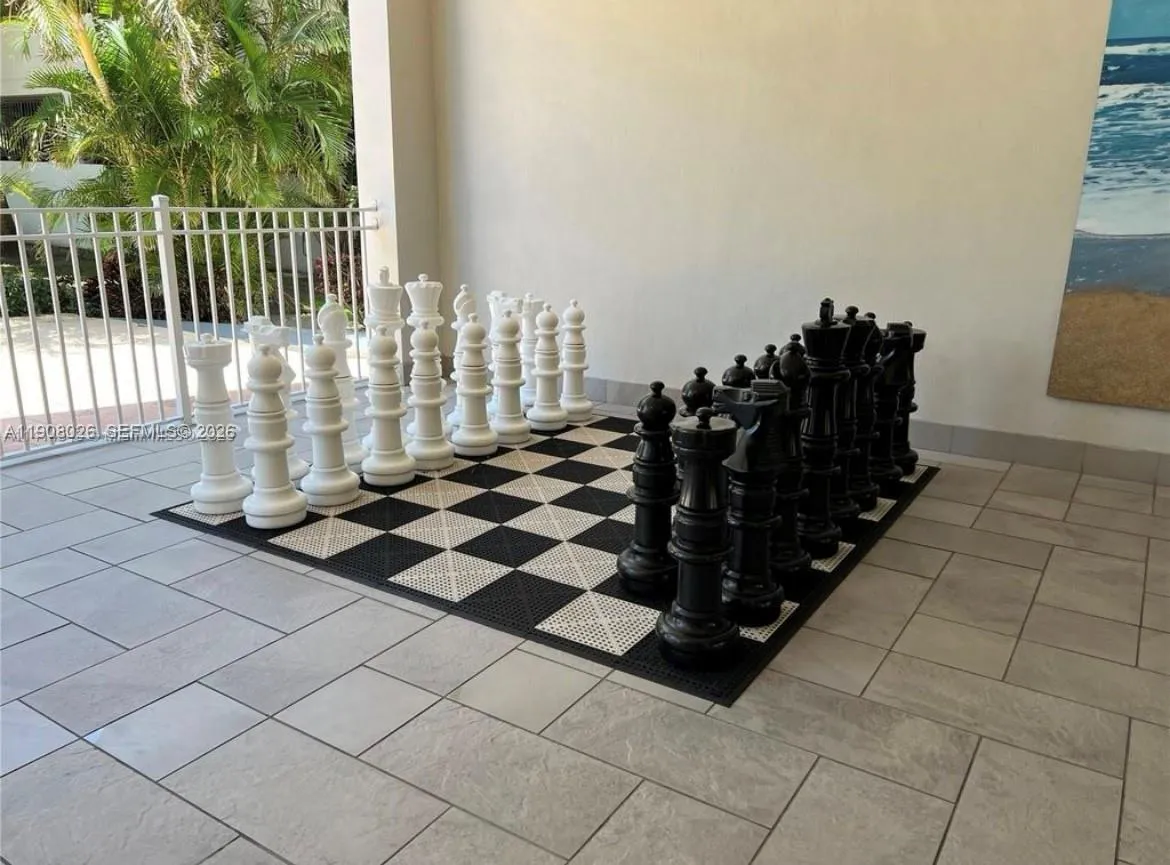 19380 Collins Ave 1017, Sunny Isles Beach, Florida, Sunny Isles Beach, Florida 33160, 1 Bedroom Bedrooms, ,1 BathroomBathrooms,Residential,For Sale,19380 Collins Ave 1017, Sunny Isles Beach, Florida,A11908026