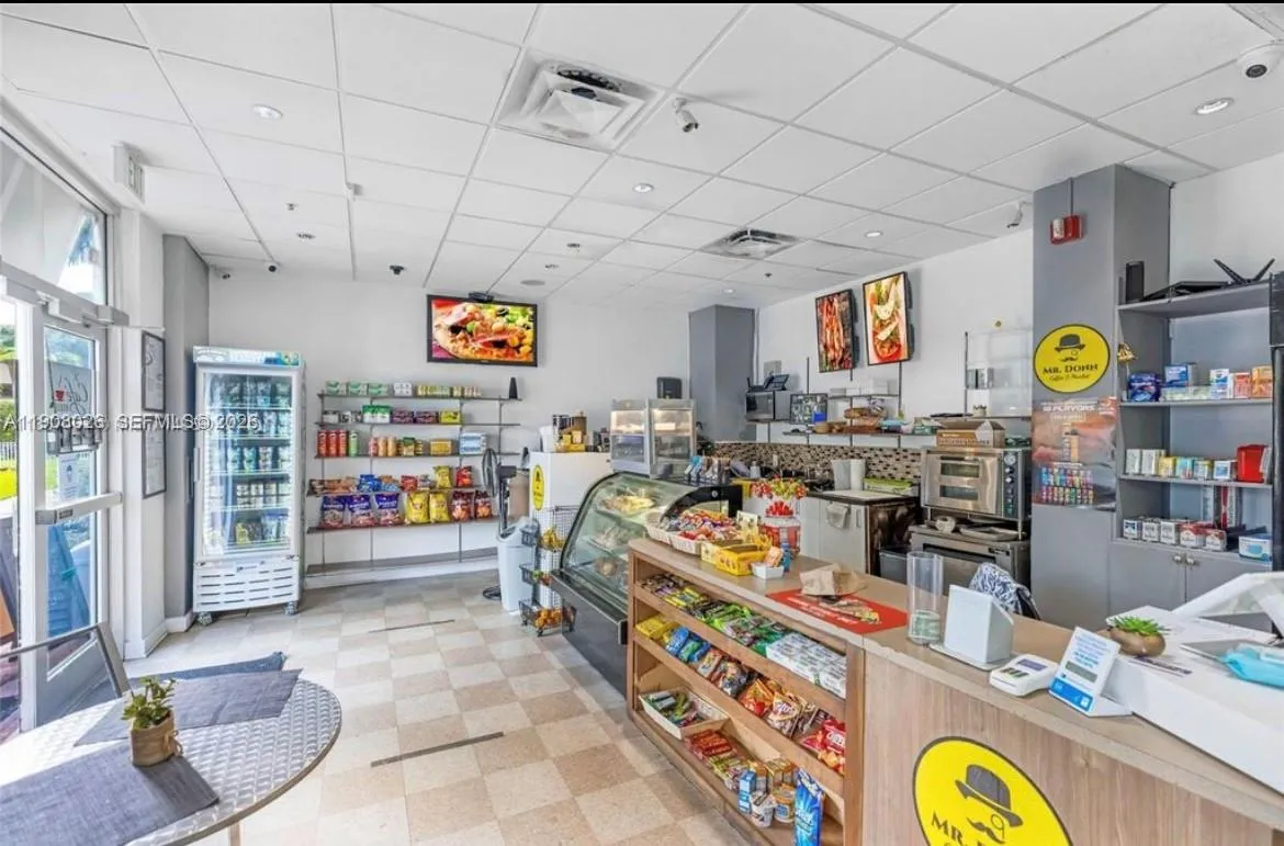 19380 Collins Ave 1017, Sunny Isles Beach, Florida, Sunny Isles Beach, Florida 33160, 1 Bedroom Bedrooms, ,1 BathroomBathrooms,Residential,For Sale,19380 Collins Ave 1017, Sunny Isles Beach, Florida,A11908026