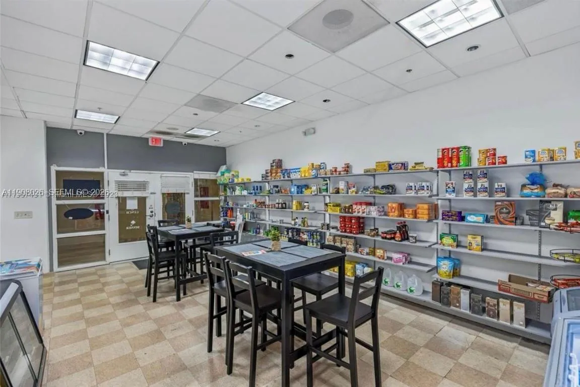 19380 Collins Ave 1017, Sunny Isles Beach, Florida, Sunny Isles Beach, Florida 33160, 1 Bedroom Bedrooms, ,1 BathroomBathrooms,Residential,For Sale,19380 Collins Ave 1017, Sunny Isles Beach, Florida,A11908026