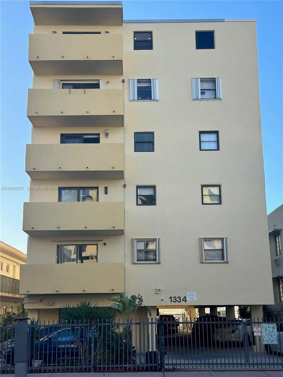 1334 Collins Ave 502, Miami Beach, Florida 33139, Miami Beach, Florida 33139, 1 Bedroom Bedrooms, ,1 BathroomBathrooms,Residential,For Sale,1334 Collins Ave 502, Miami Beach, Florida 33139,A11908287 1334 Collins Ave 502, Miami Beach, Florida 33139, Miami Beach, Florida 33139, 1 Bedroom Bedrooms, ,1 BathroomBathrooms,Residential,For Sale,1334 Collins Ave 502, Miami Beach, Florida 33139,A11908287