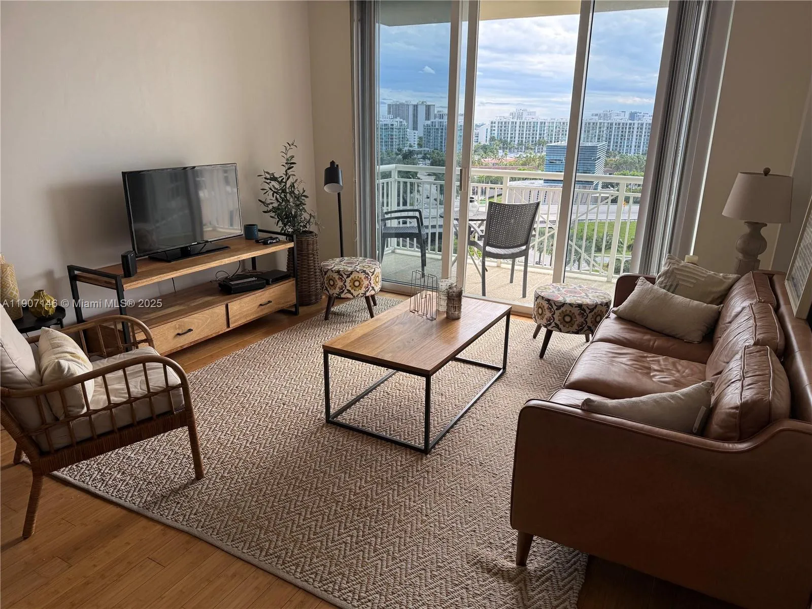 19501 W Country Club Dr 1405, Aventura, Florida 33, Aventura, Florida 33180, 2 Bedrooms Bedrooms, ,2 BathroomsBathrooms,Residential Lease,For Rent,19501 W Country Club Dr 1405, Aventura, Florida 33,A11907146