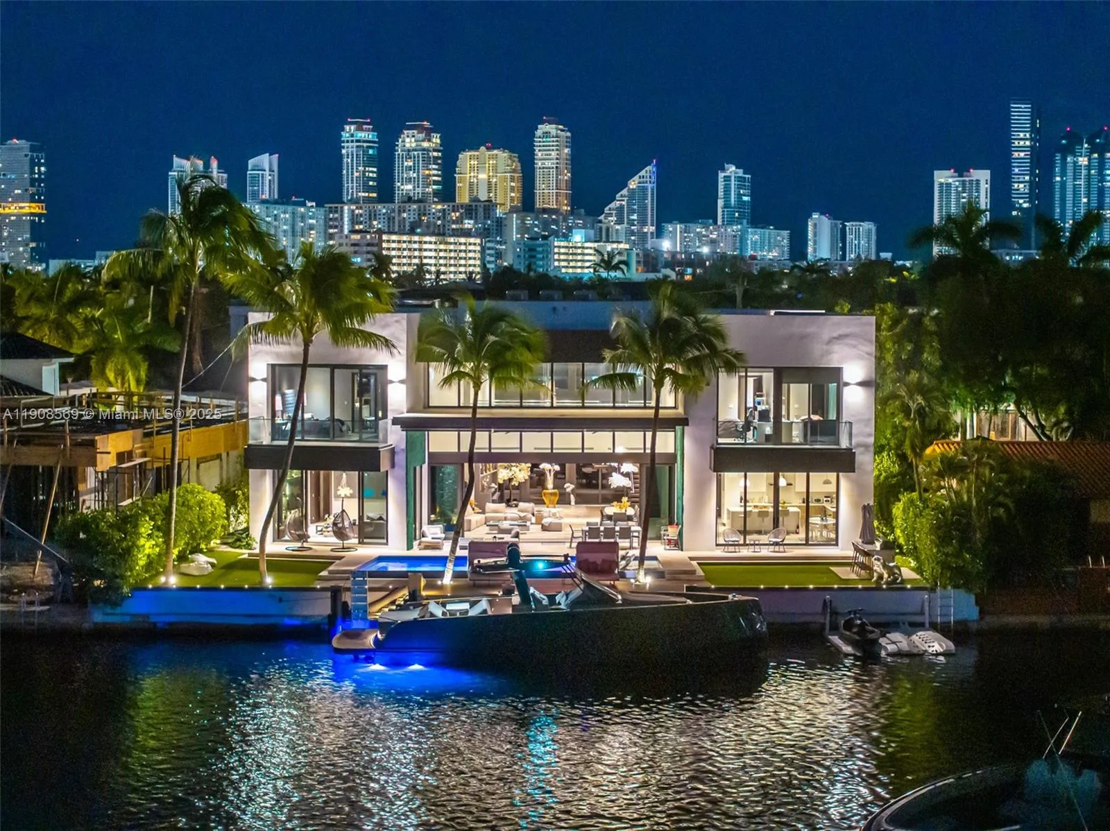 16470 Ne 30th Ave, North Miami Beach, Florida 3316, North Miami Beach, Florida 33160, 5 Bedrooms Bedrooms, ,5 BathroomsBathrooms,Residential,For Sale,16470 Ne 30th Ave, North Miami Beach, Florida 3316,A11908569