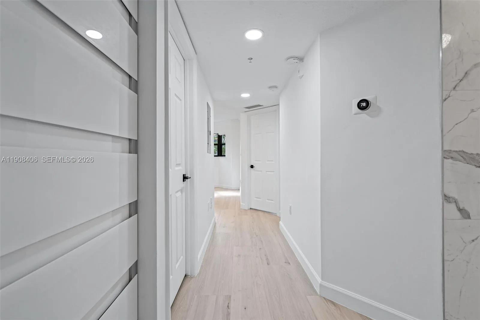 Hallway​​‌​​​​‌​​‌‌​‌‌​​​‌‌​‌​‌​‌​​​‌​​