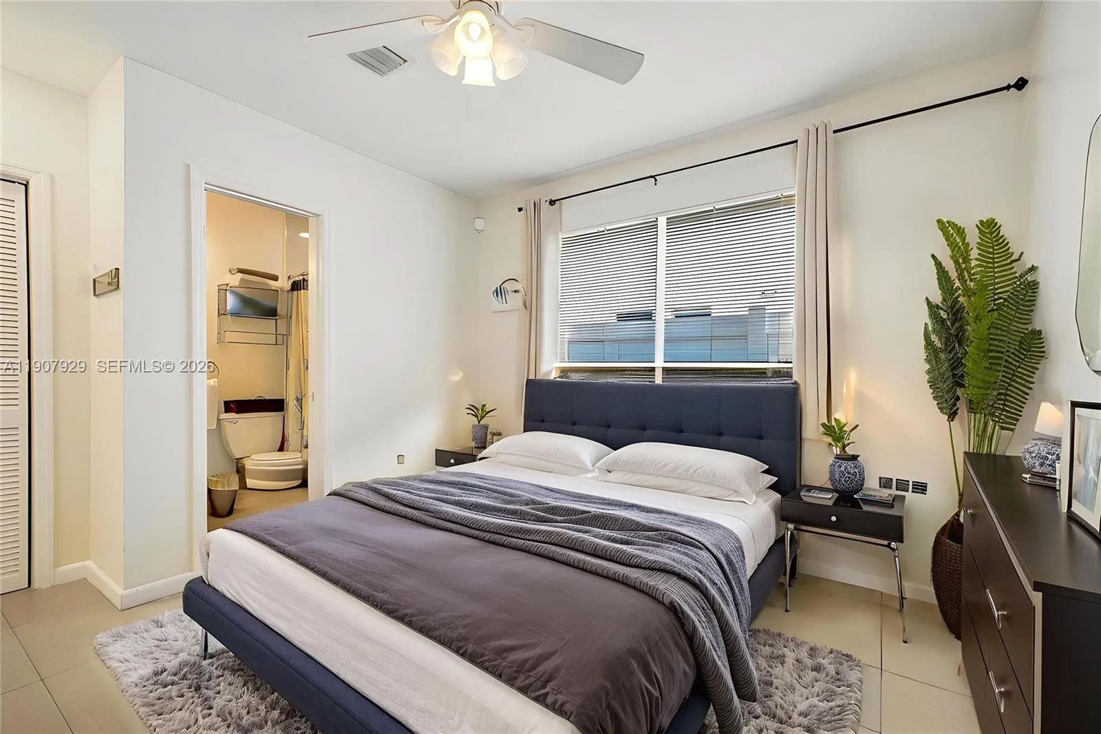 322 Oklahoma St, Hollywood, Florida 33019, Hollywood, Florida 33019, ,Residential Income,For Sale,322 Oklahoma St, Hollywood, Florida 33019,A11907929