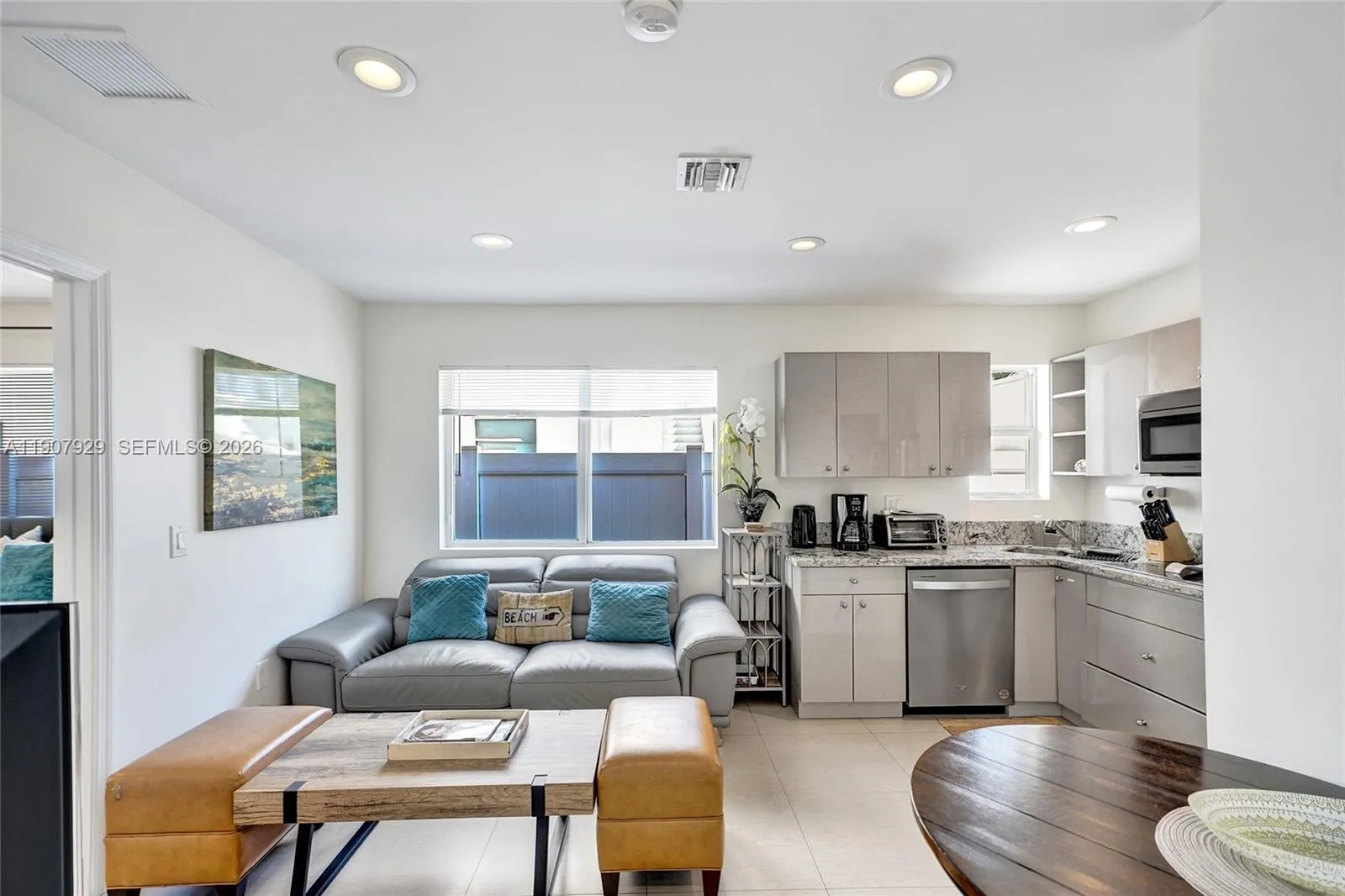 322 Oklahoma St, Hollywood, Florida 33019, Hollywood, Florida 33019, ,Residential Income,For Sale,322 Oklahoma St, Hollywood, Florida 33019,A11907929