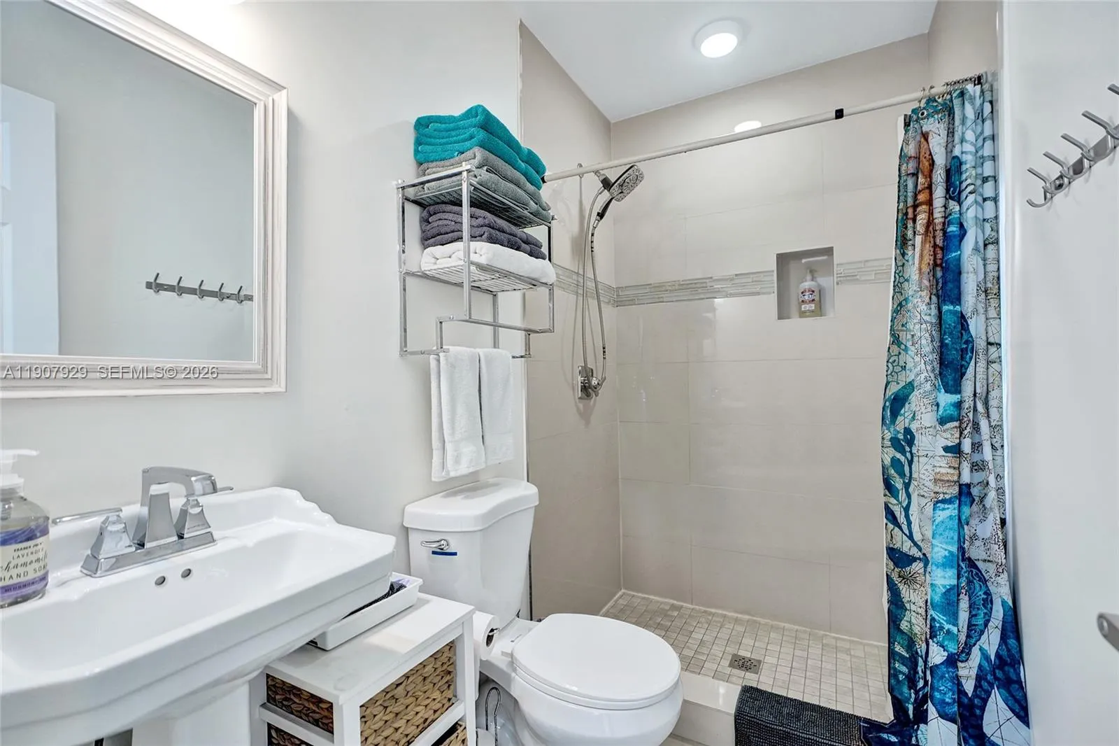 322 Oklahoma St, Hollywood, Florida 33019, Hollywood, Florida 33019, ,Residential Income,For Sale,322 Oklahoma St, Hollywood, Florida 33019,A11907929