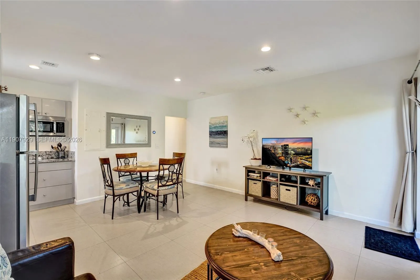 322 Oklahoma St, Hollywood, Florida 33019, Hollywood, Florida 33019, ,Residential Income,For Sale,322 Oklahoma St, Hollywood, Florida 33019,A11907929