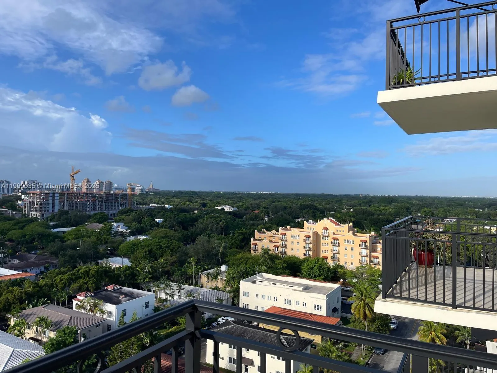 1300 Ponce De Leon Blvd 1108, Coral Gables, Florid, Coral Gables, Florida 33134, 1 Bedroom Bedrooms, ,1 BathroomBathrooms,Residential Lease,For Rent,1300 Ponce De Leon Blvd 1108, Coral Gables, Florid,A11909035