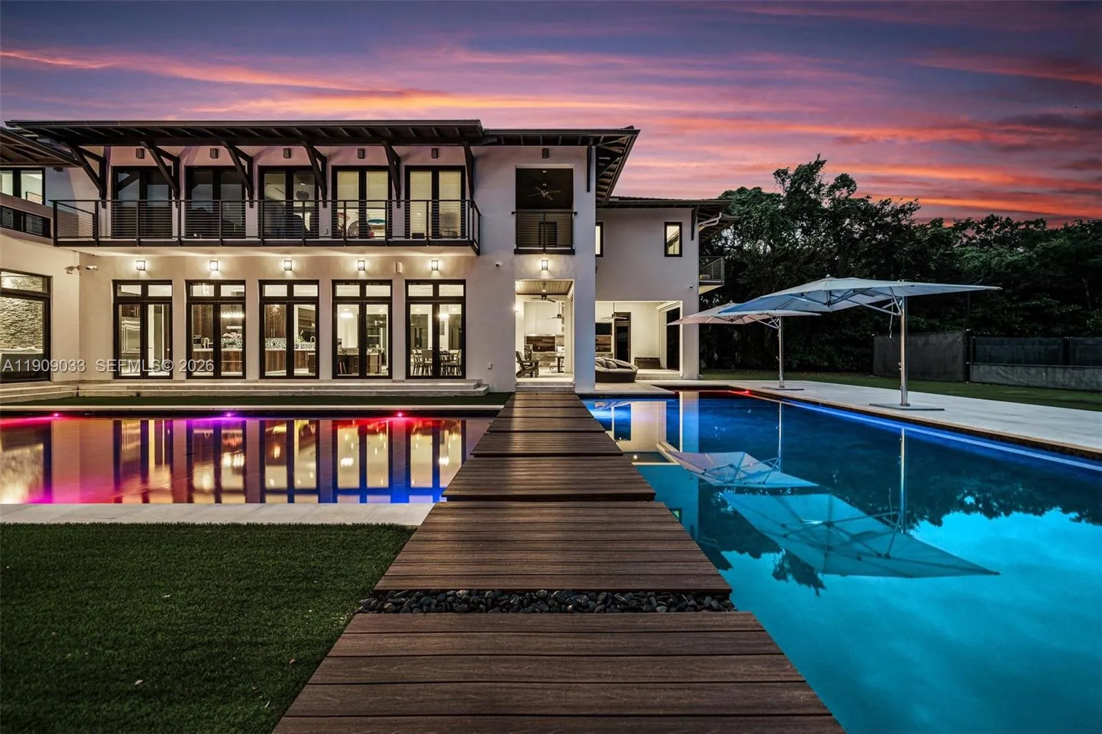 8961 Sw 62nd Ct, Pinecrest, Florida 33156, Pinecrest, Florida 33156, 7 Bedrooms Bedrooms, ,9 BathroomsBathrooms,Residential,For Sale,8961 Sw 62nd Ct, Pinecrest, Florida 33156,A11909033