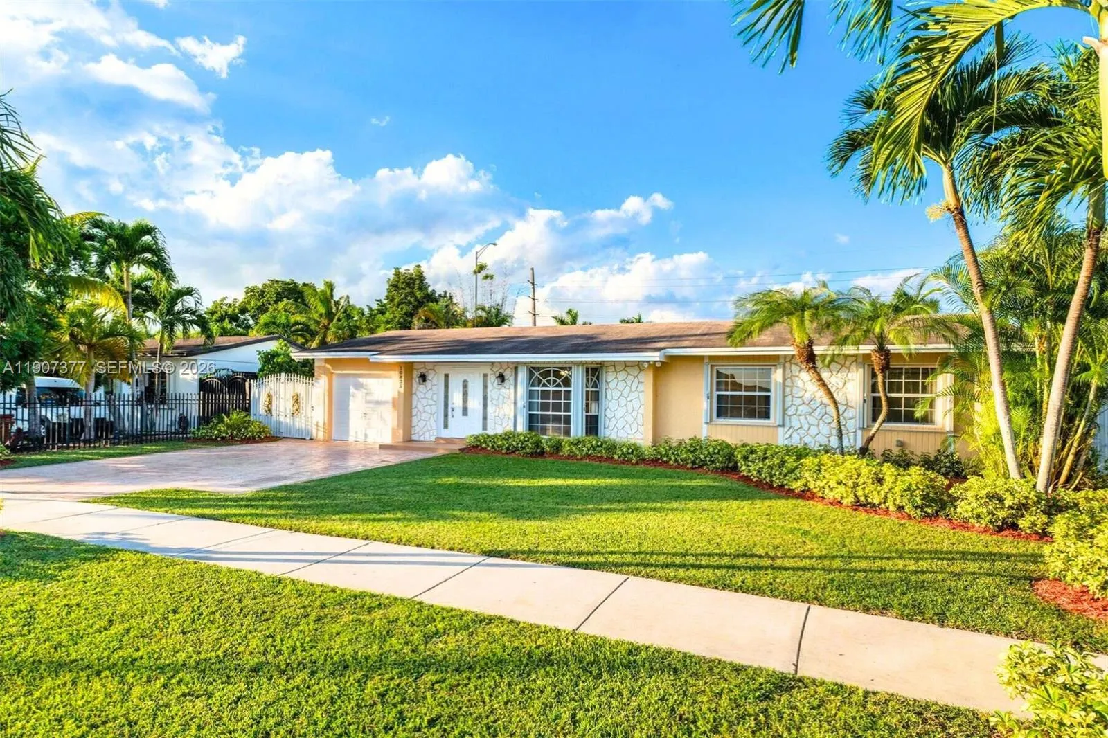 10835 Sw 152nd Ter, Miami, Florida 33157, Miami, Florida 33157, 4 Bedrooms Bedrooms, ,2 BathroomsBathrooms,Residential,For Sale,10835 Sw 152nd Ter, Miami, Florida 33157,A11907377