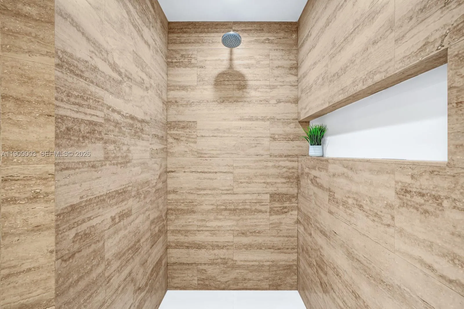 575 Hibiscus Ln, Miami, Florida 33137, Miami, Florida 33137, 5 Bedrooms Bedrooms, ,5 BathroomsBathrooms,Residential,For Sale,575 Hibiscus Ln, Miami, Florida 33137,A11909003