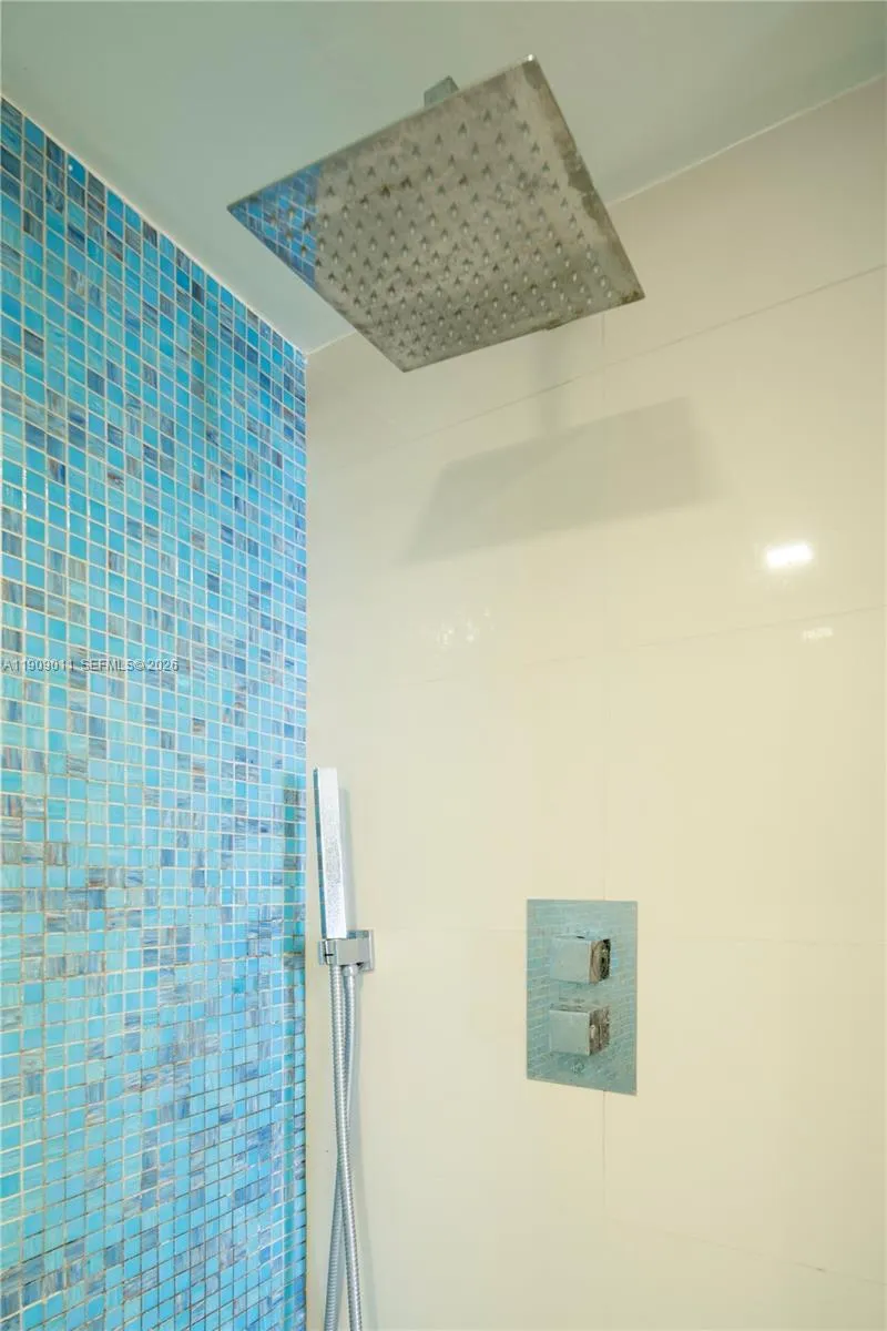 4000 Towerside Ter 1901, Miami, Florida 33138, Miami, Florida 33138, 2 Bedrooms Bedrooms, ,2 BathroomsBathrooms,Residential Lease,For Rent,4000 Towerside Ter 1901, Miami, Florida 33138,A11909011