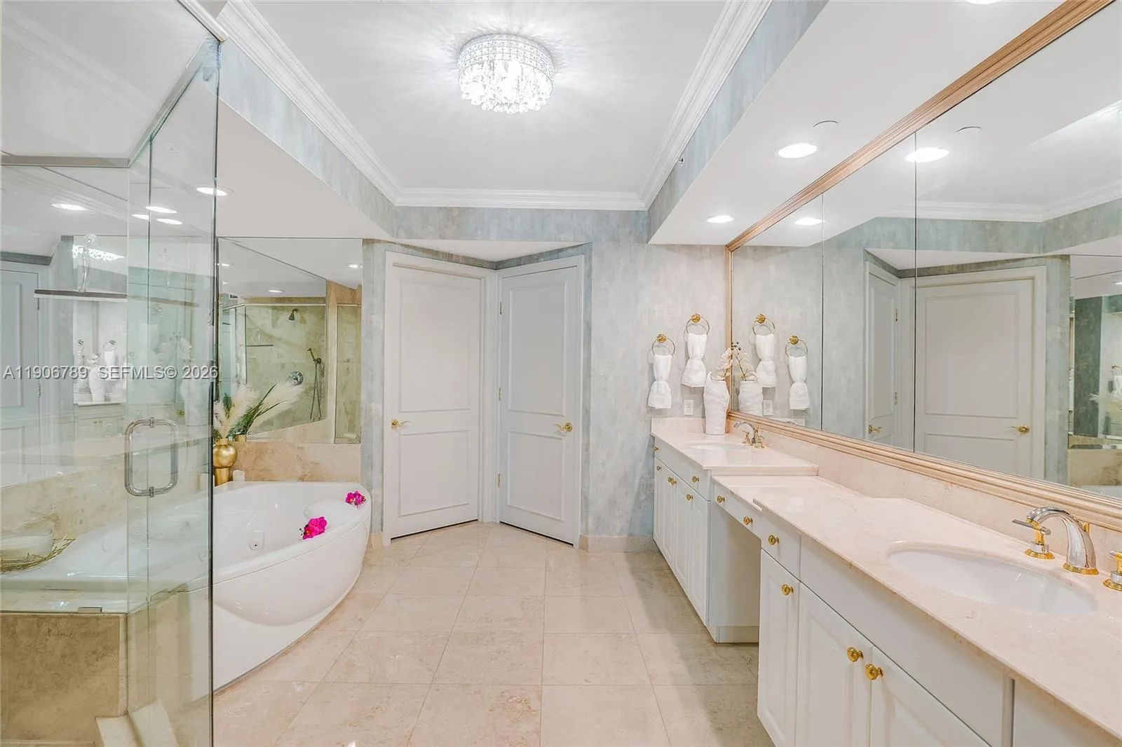 20201 E Country Club Dr 1903, Aventura, Florida 33, Aventura, Florida 33180, 3 Bedrooms Bedrooms, ,4 BathroomsBathrooms,Residential,For Sale,20201 E Country Club Dr 1903, Aventura, Florida 33,A11906789
