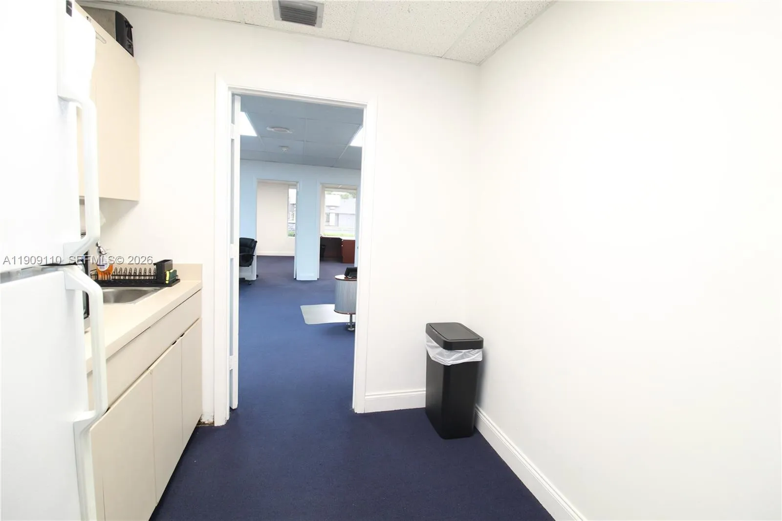 10011 Pines Blvd 102, Pembroke Pines, Florida 3302, Pembroke Pines, Florida 33024, ,Commercial Sale,For Sale,10011 Pines Blvd 102, Pembroke Pines, Florida 3302,A11909110