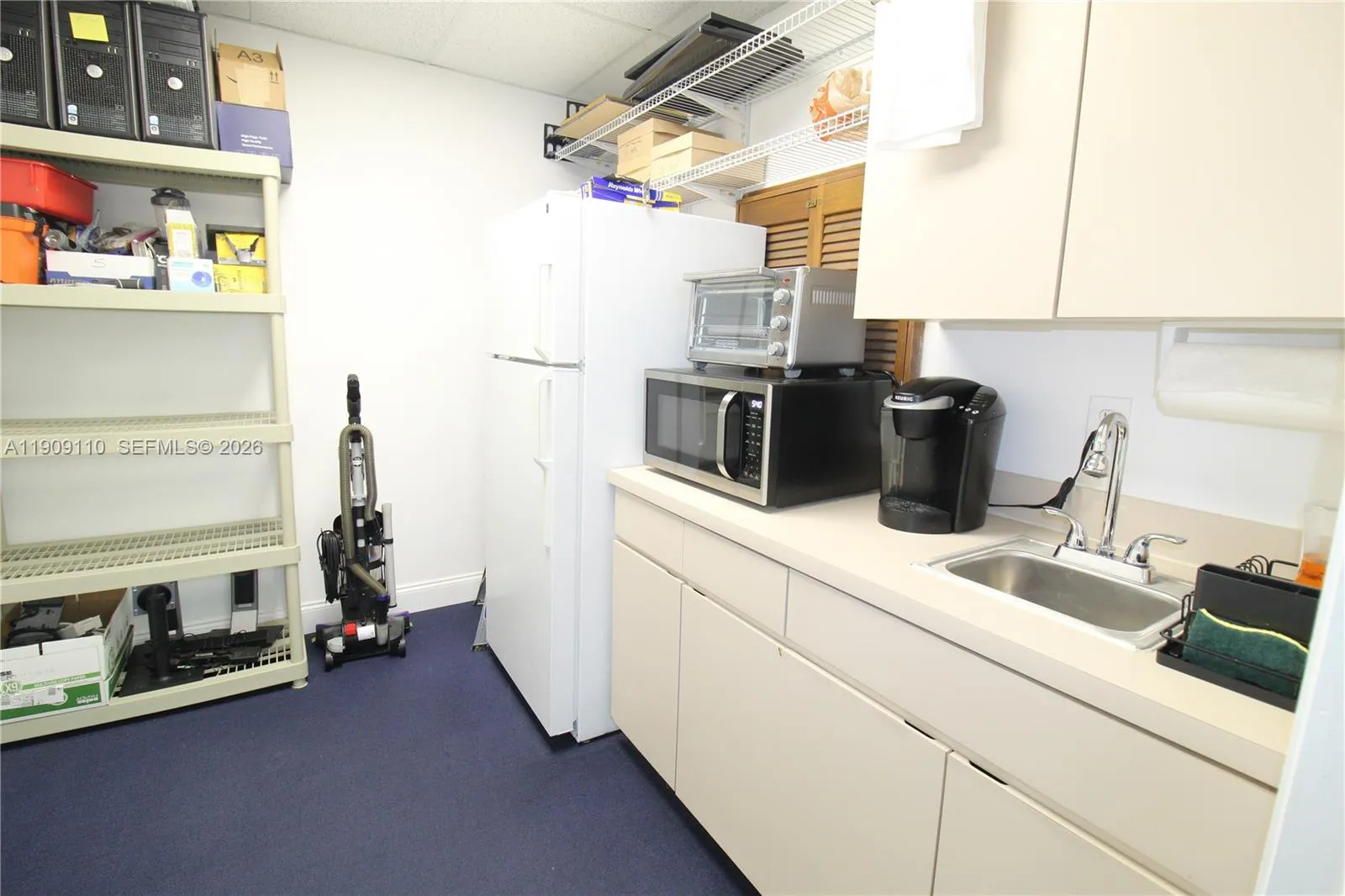 10011 Pines Blvd 102, Pembroke Pines, Florida 3302, Pembroke Pines, Florida 33024, ,Commercial Sale,For Sale,10011 Pines Blvd 102, Pembroke Pines, Florida 3302,A11909110