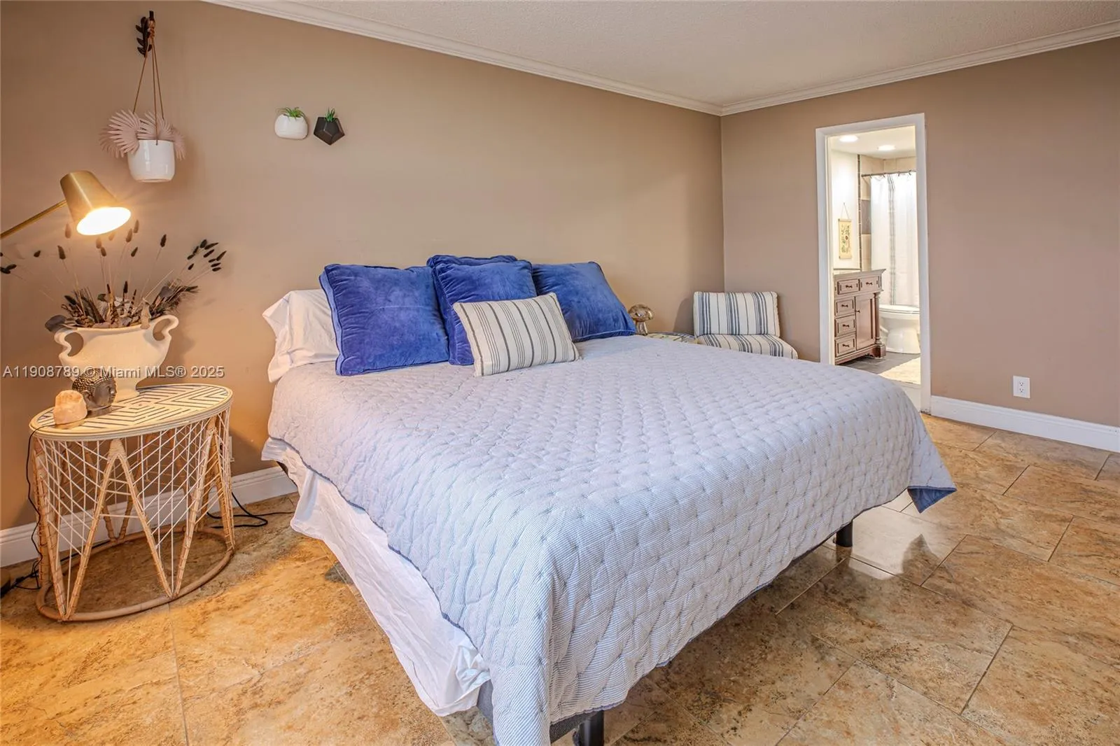 437 Golden Isles Dr 9b-c, Hallandale Beach, Florid, Hallandale Beach, Florida 33009, 4 Bedrooms Bedrooms, ,2 BathroomsBathrooms,Residential,For Sale,437 Golden Isles Dr 9b-c, Hallandale Beach, Florid,A11908789