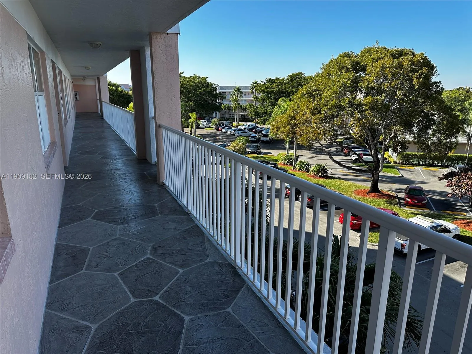 2560 Nw 103rd Ave 402, Sunrise, Florida 33322, Sunrise, Florida 33322, 2 Bedrooms Bedrooms, ,2 BathroomsBathrooms,Residential,For Sale,2560 Nw 103rd Ave 402, Sunrise, Florida 33322,A11909182