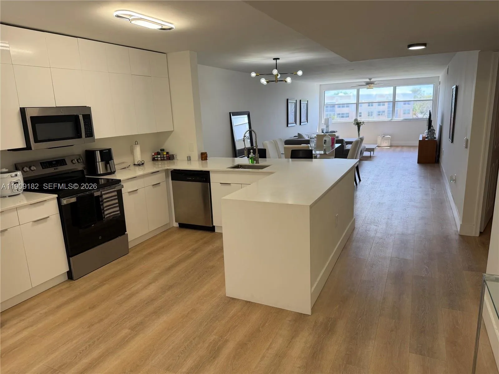 2560 Nw 103rd Ave 402, Sunrise, Florida 33322, Sunrise, Florida 33322, 2 Bedrooms Bedrooms, ,2 BathroomsBathrooms,Residential,For Sale,2560 Nw 103rd Ave 402, Sunrise, Florida 33322,A11909182