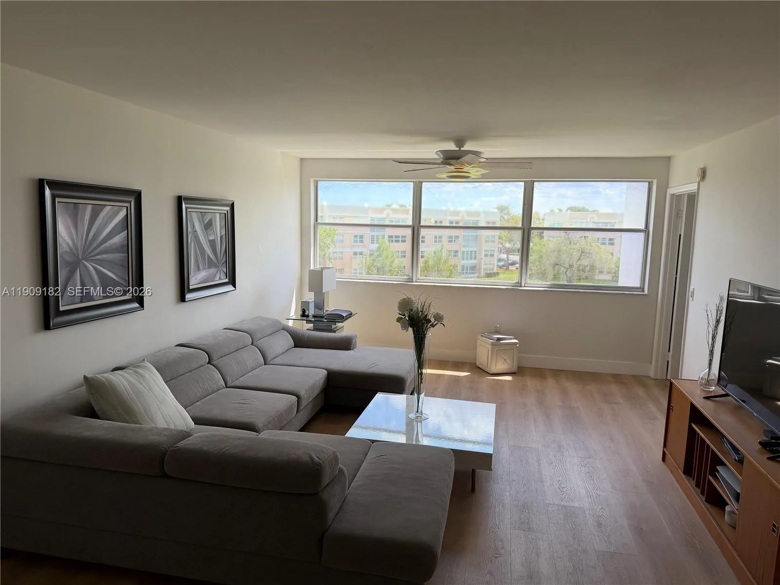 2560 Nw 103rd Ave 402, Sunrise, Florida 33322, Sunrise, Florida 33322, 2 Bedrooms Bedrooms, ,2 BathroomsBathrooms,Residential,For Sale,2560 Nw 103rd Ave 402, Sunrise, Florida 33322,A11909182