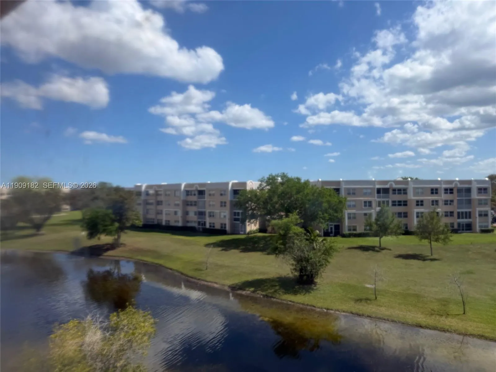 2560 Nw 103rd Ave 402, Sunrise, Florida 33322, Sunrise, Florida 33322, 2 Bedrooms Bedrooms, ,2 BathroomsBathrooms,Residential,For Sale,2560 Nw 103rd Ave 402, Sunrise, Florida 33322,A11909182