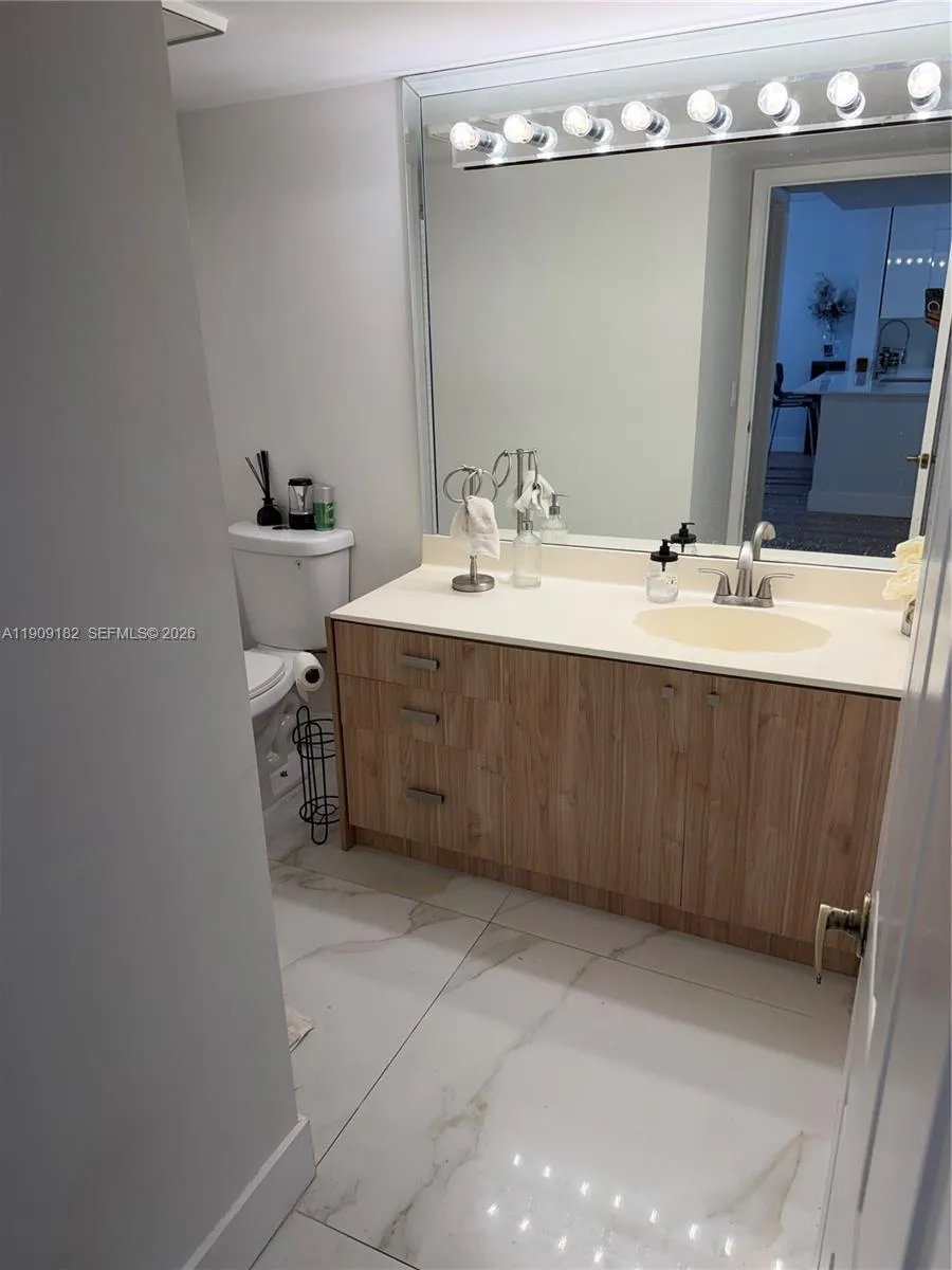 2560 Nw 103rd Ave 402, Sunrise, Florida 33322, Sunrise, Florida 33322, 2 Bedrooms Bedrooms, ,2 BathroomsBathrooms,Residential,For Sale,2560 Nw 103rd Ave 402, Sunrise, Florida 33322,A11909182