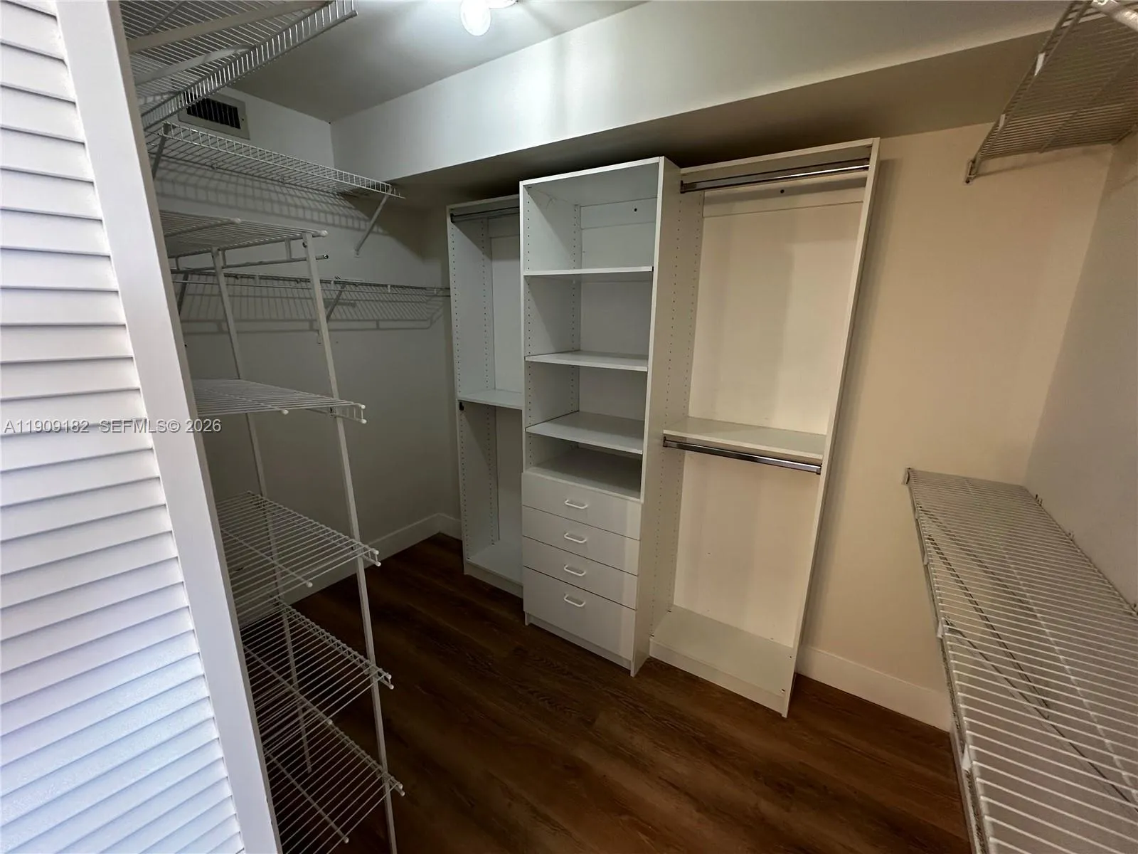 2560 Nw 103rd Ave 402, Sunrise, Florida 33322, Sunrise, Florida 33322, 2 Bedrooms Bedrooms, ,2 BathroomsBathrooms,Residential,For Sale,2560 Nw 103rd Ave 402, Sunrise, Florida 33322,A11909182