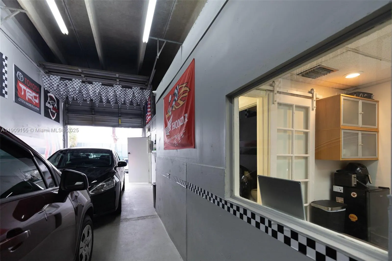 7215 Nw 41st St H, Miami, Florida 33166, Miami, Florida 33166, ,Commercial Sale,For Sale,7215 Nw 41st St H, Miami, Florida 33166,A11909155