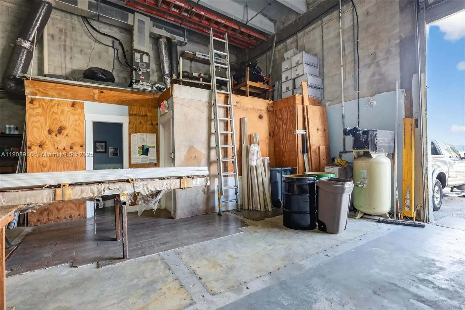 7760 W 20th Ave 21, Hialeah, Florida 33016, Hialeah, Florida 33016, ,Commercial Sale,For Sale,7760 W 20th Ave 21, Hialeah, Florida 33016,A11908918