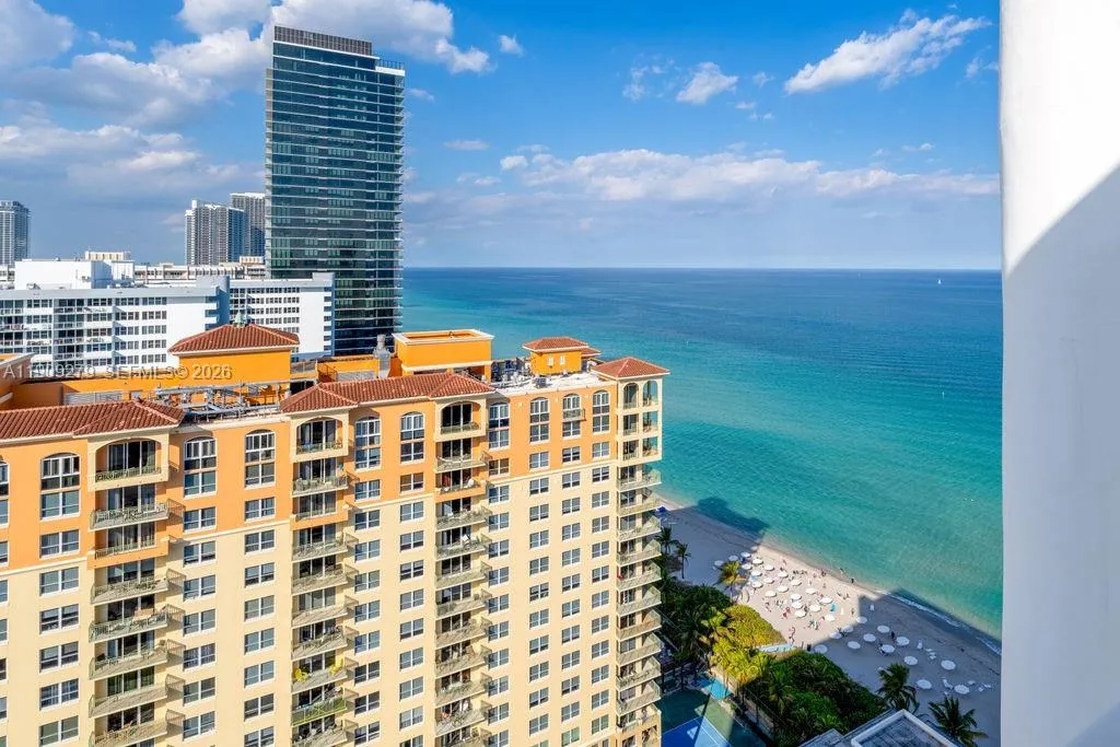 3140 S Ocean Dr Ph7, Hallandale Beach, Florida 330, Hallandale Beach, Florida 33009, 1 Bedroom Bedrooms, ,2 BathroomsBathrooms,Residential,For Sale,3140 S Ocean Dr Ph7, Hallandale Beach, Florida 330,A11909279