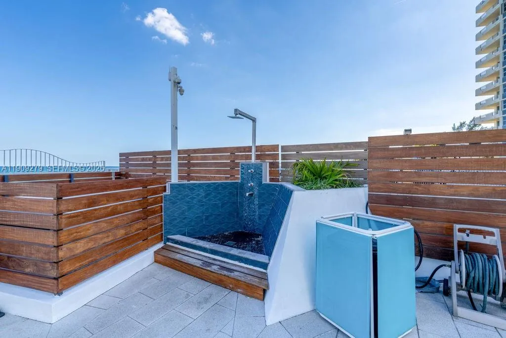 3140 S Ocean Dr Ph7, Hallandale Beach, Florida 330, Hallandale Beach, Florida 33009, 1 Bedroom Bedrooms, ,2 BathroomsBathrooms,Residential,For Sale,3140 S Ocean Dr Ph7, Hallandale Beach, Florida 330,A11909279