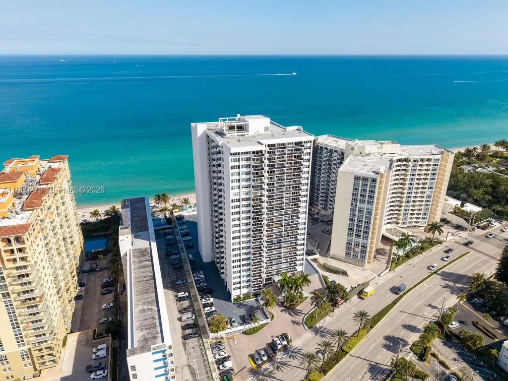 3140 S Ocean Dr Ph7, Hallandale Beach, Florida 330, Hallandale Beach, Florida 33009, 1 Bedroom Bedrooms, ,2 BathroomsBathrooms,Residential,For Sale,3140 S Ocean Dr Ph7, Hallandale Beach, Florida 330,A11909279